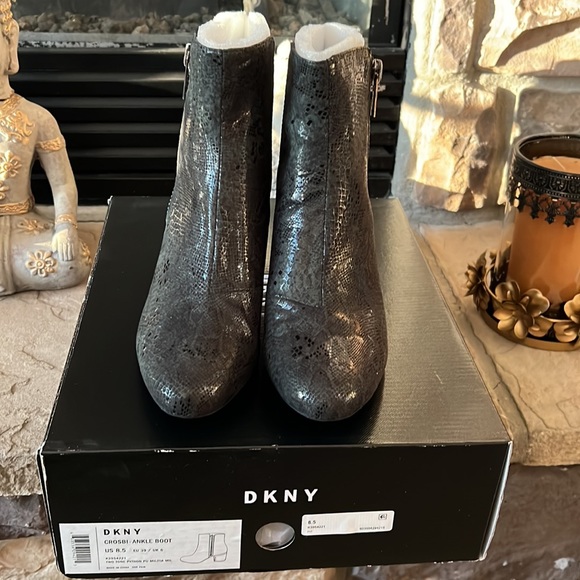 Fall ankle boot - Picture 5 of 5